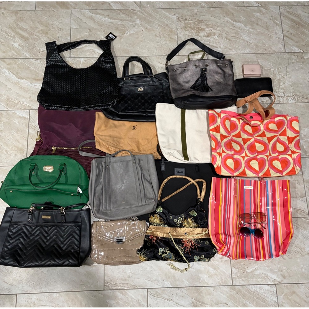Louis Vuitton, Michael Kors, YSL Purse Wallet Wholesale Reseller Bundle of 30 - Picture 3 of 11